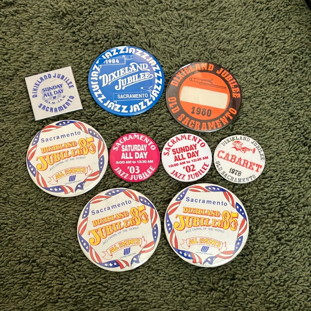 Vintage buttons Sacramento Dixieland Jubilee lot of 9